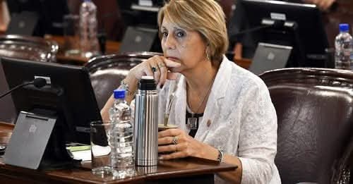 UNA DIPUTADA DE E.R. EN APUROS #ALQUILABA ÚNA CASA, PERO…NO PAGABA.