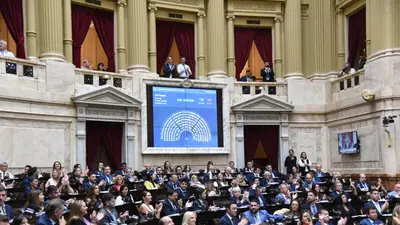 Tras el paro y la represión en la calle, LLA tuvo la media sanción a la reforma laboral en Diputados