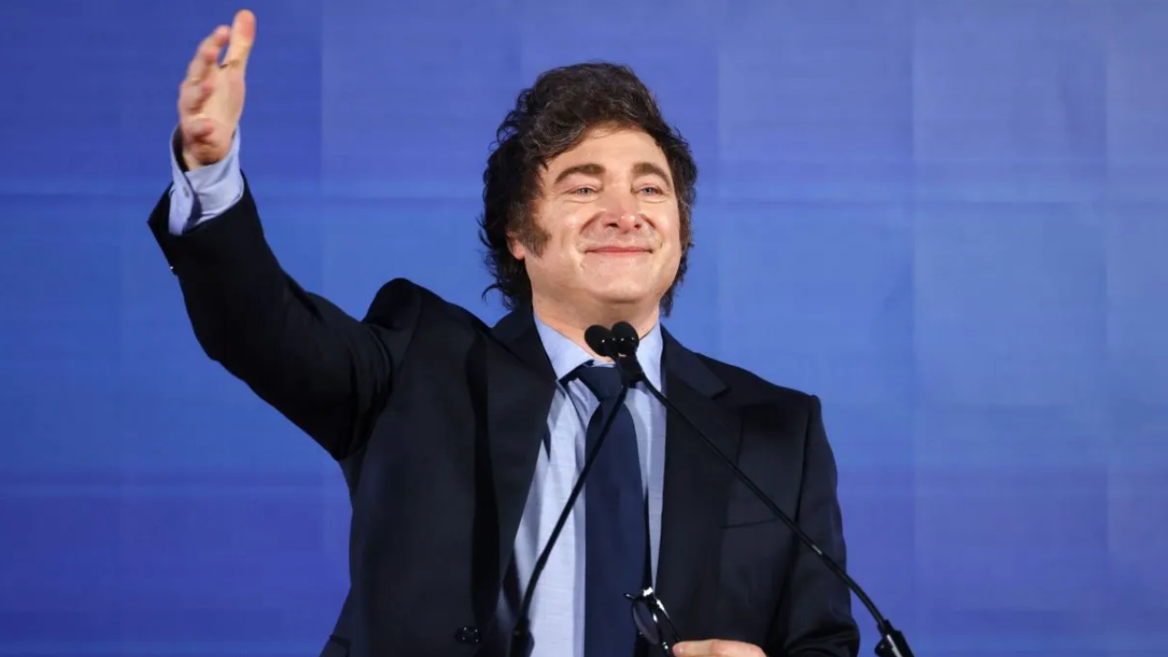 Milei entre sesiones y asado: ¿Quién se asa primero, las reformas o los legisladores?