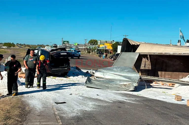 Hospitalizaron a camionero tras choque múltiple sobre Ruta 14 en el sur entrerriano